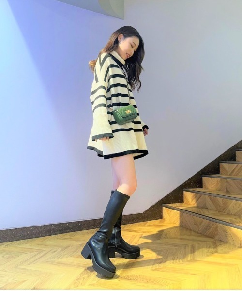 REZOY（リゾイ）の「【22AW新作】【REZOY】厚底ユニットソールストレッチロングブーツ（ブーツ・レディース・ブラウン/ブラック・L/S/LL/M）」の11枚目の写真