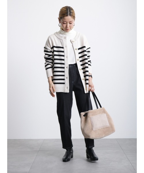 Samansa Mos2 blue（サマンサモスモスブルー）の「◎無地/柄アソート前後2way金釦カーディガン（カーディガン/ボレロ・レディース・ブラック/オフホワイト/キナリ/グリーン・ﾌﾘ-）」の16枚目の写真