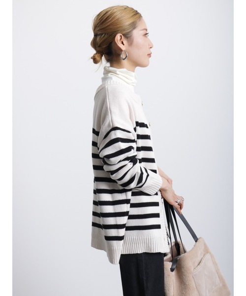 Samansa Mos2 blue（サマンサモスモスブルー）の「◎無地/柄アソート前後2way金釦カーディガン（カーディガン/ボレロ・レディース・ブラック/オフホワイト/キナリ/グリーン・ﾌﾘ-）」の21枚目の写真