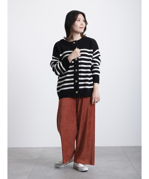 Samansa Mos2 blue（サマンサモスモスブルー）の「◎無地/柄アソート前後2way金釦カーディガン（カーディガン/ボレロ・レディース・ブラック/オフホワイト/キナリ/グリーン・ﾌﾘ-）」の11枚目の写真