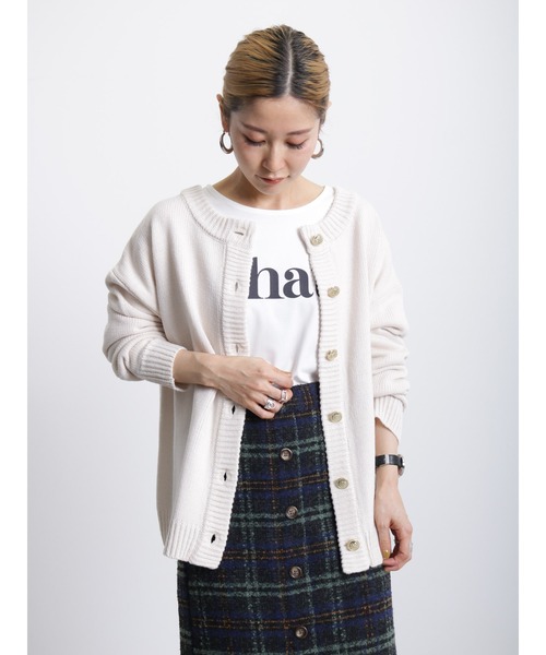 Samansa Mos2 blue（サマンサモスモスブルー）の「◎無地/柄アソート前後2way金釦カーディガン（カーディガン/ボレロ・レディース・ブラック/オフホワイト/キナリ/グリーン・ﾌﾘ-）」の15枚目の写真