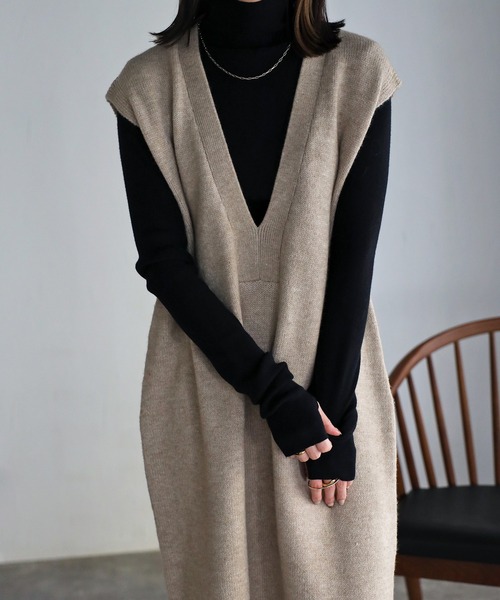Bonjour Sagan（ボンジュールサガン）の「リブハイネック指穴付きニット（ニット/セーター・レディース・グレー/ピンク/アイボリー/ライトグリーン/ブラック・FREE）」の12枚目の写真