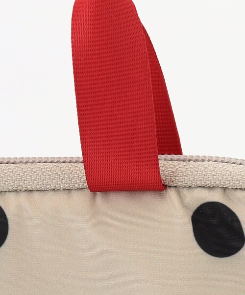 TOCCA BAMBINI(トッカバンビーニ)の「【WEB限定】LOGO TABLET CASE タブレットケース(バックパック/リュック・キッズ・ブラック系/ライラック系/ベージュ系・F)」の11枚目の写真