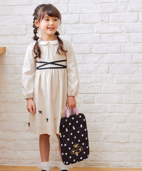 TOCCA BAMBINI(トッカバンビーニ)の「【WEB限定】LOGO TABLET CASE タブレットケース(バックパック/リュック・キッズ・ブラック系/ライラック系/ベージュ系・F)」の16枚目の写真