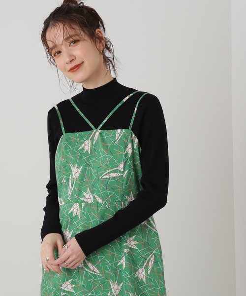 N.（N. Natural Beauty Basic）（エヌエヌナチュラルビューティーベーシック）の「◆総針ボトルネックニット（ニット/セーター・レディース・ブラック/オフホワイト/ピンク/イエロー/ブルー・MEDIUM）」の3枚目の写真