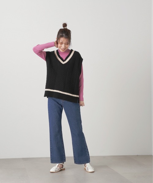 N.（N. Natural Beauty Basic）（エヌエヌナチュラルビューティーベーシック）の「◆総針ボトルネックニット（ニット/セーター・レディース・ブラック/オフホワイト/ピンク/イエロー/ブルー・MEDIUM）」の9枚目の写真