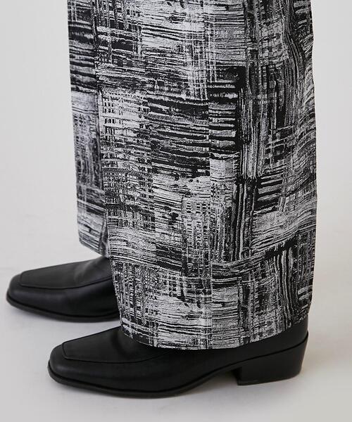 tk.TAKEO KIKUCHI(ティーケータケオキクチ)の「◆アブストラクトワイドストレートパンツ(その他パンツ・メンズ・ブルー系8/ブラック系3・02/03)」の11枚目の写真