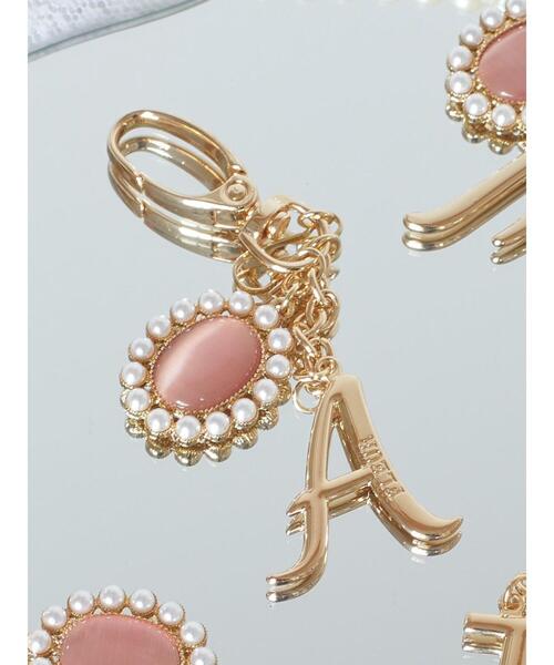 Maison de FLEUR(メゾンドフルール)の「イニシャルパールビジューキーホルダー(キーホルダー・レディース・M/I/C/H/K/Y/F/S/A/T/E/D/L/J/R/N/G・FREE)」の21枚目の写真