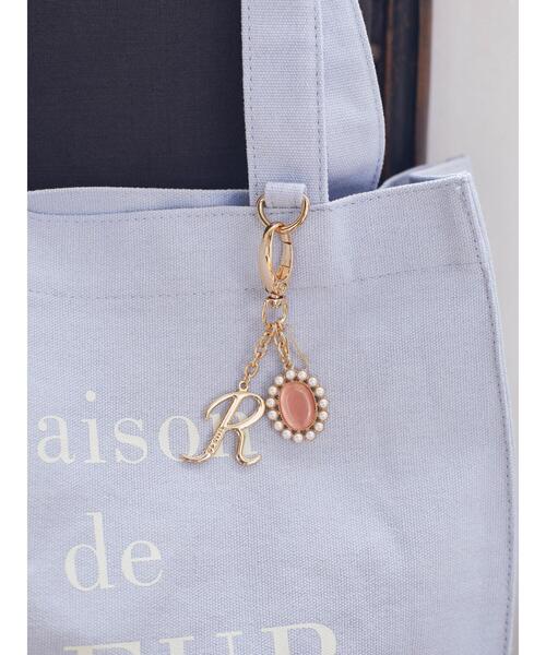Maison de FLEUR(メゾンドフルール)の「イニシャルパールビジューキーホルダー(キーホルダー・レディース・M/I/C/H/K/Y/F/S/A/T/E/D/L/J/R/N/G・FREE)」の18枚目の写真