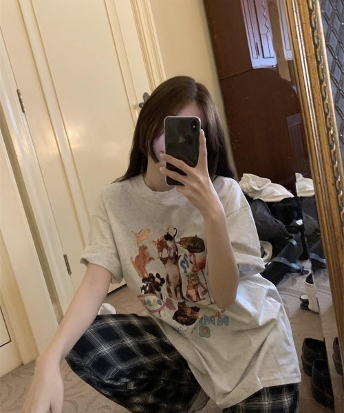 VIBGYOR(ヴィブジョー)の「【バーレスク】コラージュキャットTシャツ(BQ)(Tシャツ/カットソー・メンズ・ベージュ/アイボリー・FREE)」の7枚目の写真