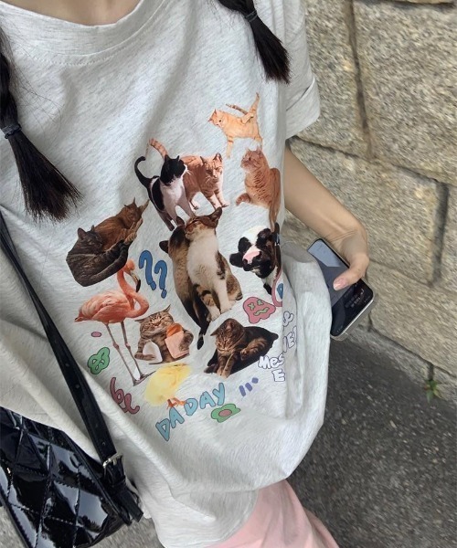 VIBGYOR(ヴィブジョー)の「【バーレスク】コラージュキャットTシャツ(BQ)(Tシャツ/カットソー・メンズ・ベージュ/アイボリー・FREE)」の8枚目の写真