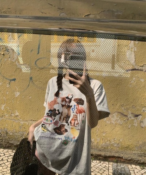 VIBGYOR(ヴィブジョー)の「【バーレスク】コラージュキャットTシャツ(BQ)(Tシャツ/カットソー・メンズ・ベージュ/アイボリー・FREE)」の10枚目の写真