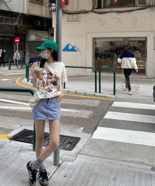 VIBGYOR(ヴィブジョー)の「【バーレスク】コラージュキャットTシャツ(BQ)(Tシャツ/カットソー・メンズ・ベージュ/アイボリー・FREE)」の14枚目の写真