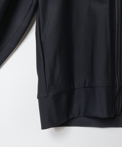 GLOBAL WORK（グローバルワーク）の「SWIM/ラッシュガード長袖/184712（水着・キッズ・ブラック系その他/サックスブルー/ブラック・100cm/110cm/120cm/130cm/140cm/150cm/160cm）」の18枚目の写真