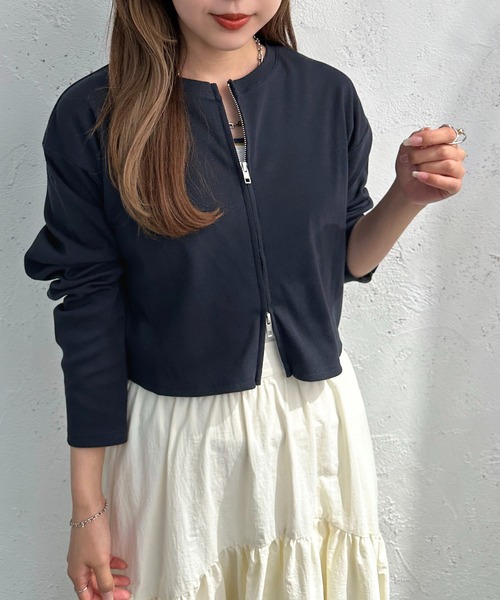 apres jour mignon(アプレジュールミニョン)の「2WAYジップショートリブカットカーディガン【ZOZOTOWN限定アイテム】(カーディガン/ボレロ・レディース・ネイビー/ブラック/オフホワイト/グリーン系その他/アイボリー・X-LARGE/フリー)」の10枚目の写真
