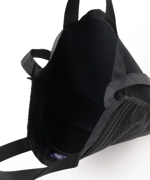 THE NORTH FACE PURPLE LABEL（ザ ノースフェイス パープルレーベル）の「THE NORTH FACE PURPLE LABEL / Field Utility Tote▲（ショルダーバッグ・メンズ・ライトベージュ/ブラック/グリーン・ONE SIZE）」の6枚目の写真