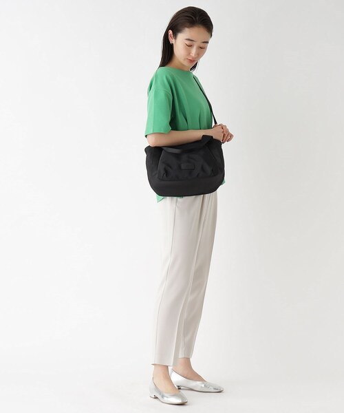 OPAQUE.CLIP（オペークドットクリップ）の「◆ポリエステルミドルサイズトートバッグ【2WAY】（トートバッグ・レディース・ブラック/ベージュ/ライトグレー・00）」の11枚目の写真