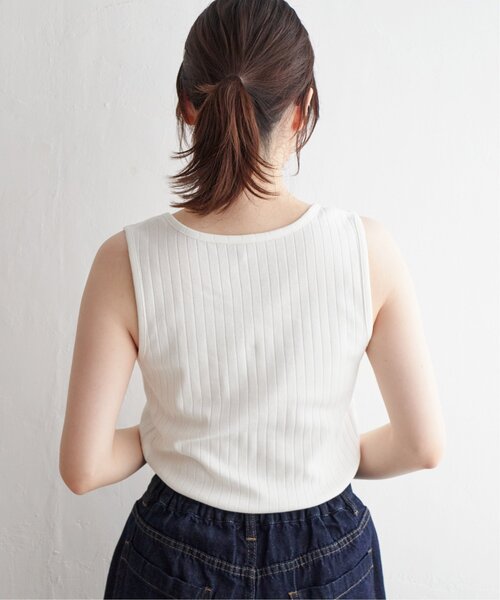 LBC(エルビーシー)の「コットンUSA針抜きタンクトップ 23(タンクトップ・レディース・ブラック/レッド/ホワイト/ベージュ/グリーン系その他・M/L)」の19枚目の写真