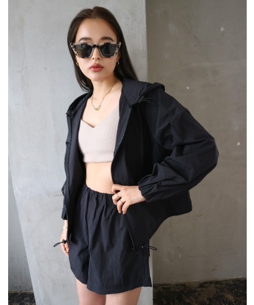 TRUNC（トランクエイティーエイト）の「Waterlike Shorts（ラッシュガード・レディース・ベージュ/アイボリー/ブラック・FREE）」の11枚目の写真