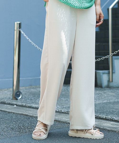 COLONY 2139（コロニートゥーワンスリーナイン）の「ソフトリネンライクワイドパンツ（その他パンツ・レディース・ベージュ/ブラック/オレンジ/ネイビー・SMALL/MEDIUM）」の21枚目の写真