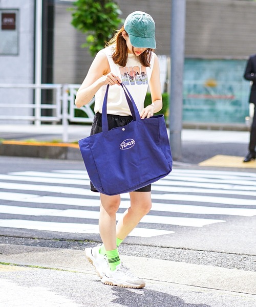RVCA(ルーカ)の「RVCA メンズ PILS BAG バッグ【2023年夏モデル】/ルーカトートバッグ(トートバッグ・メンズ・ブラック/ホワイト/ブルー・FREE)」の8枚目の写真