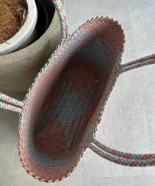 jun【新品】アトリエブルージュ　バケツ型　カゴバック ATELIER AMBOISE×eclat(アトリエ アンボワーズ×エクラ)の