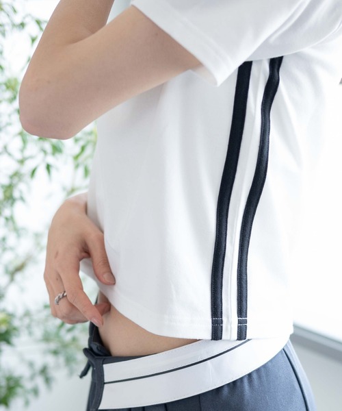 WEGO（ウィゴー）の「WEGO/カットアウトデザインラインT（Tシャツ/カットソー・レディース・ホワイト/ブラック・FREE）」の7枚目の写真