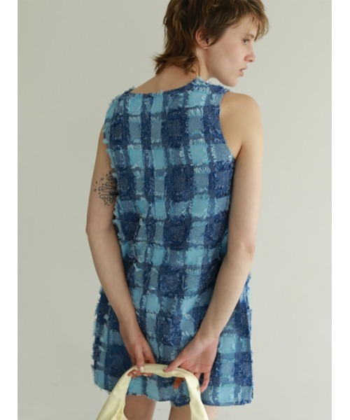 AMAIL（アマイル）の「Tweed motif box dress（サロペット/オーバーオール・レディース・ブラック/ブルー・FREE）」の8枚目の写真