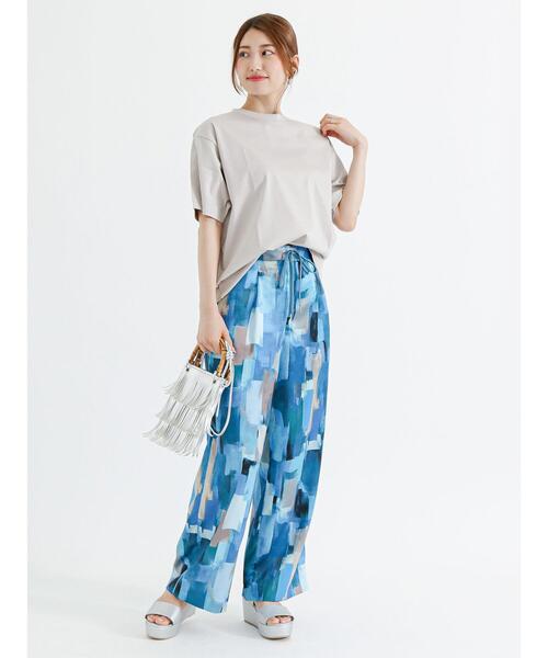 Te chichi（テチチ）の「アブストラクト柄サテンパンツ（その他パンツ・レディース・グリーン/ブルー・F）」の9枚目の写真