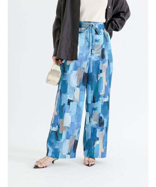 Te chichi（テチチ）の「アブストラクト柄サテンパンツ（その他パンツ・レディース・グリーン/ブルー・F）」の11枚目の写真