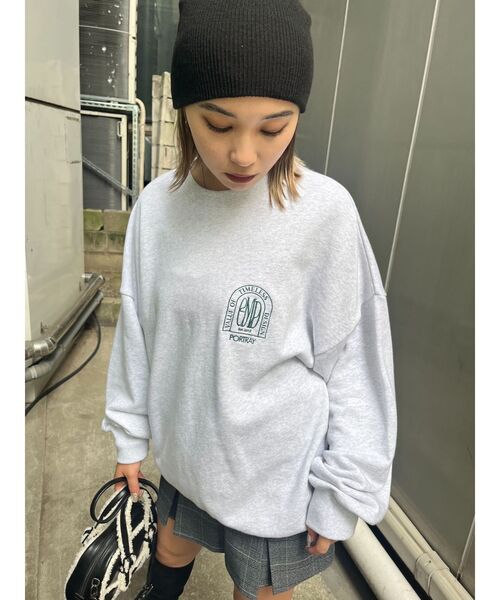 EMODA（エモダ）の「エンブレムマークスウェット（スウェット・レディース・ホワイト/ブラック/ベージュ/グレー・FREE）」の14枚目の写真