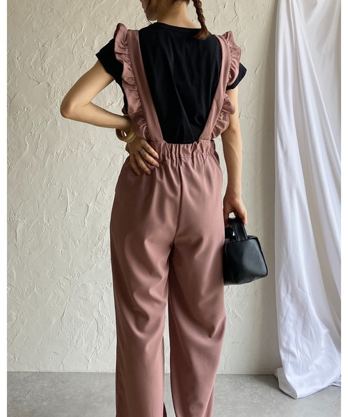 She's Closet(シーズクローゼット)の「肩フリルショルダーハイウエストロング丈ストレートオールインワンサロペットパンツ(サロペット/オーバーオール・レディース・ブラック/ダークパープル/ブルー・FREE)」の18枚目の写真