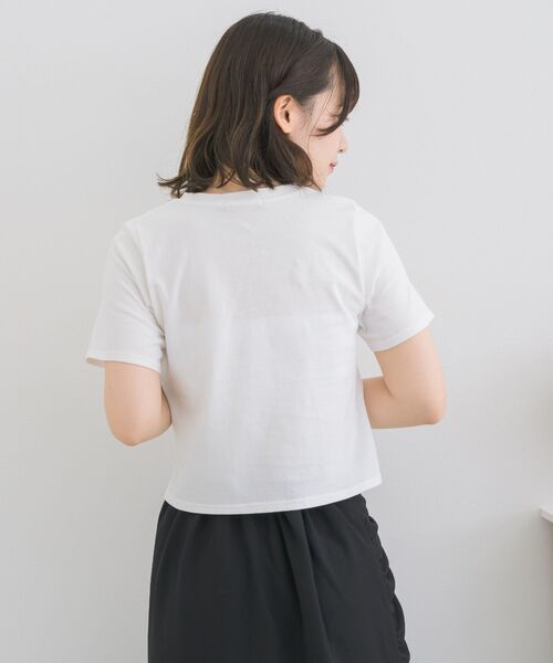 ems excite(エムズエキサイト)の「ラインストーンTEE(Tシャツ/カットソー・レディース・ブラック/ブルー/オフホワイト・FREE)」の4枚目の写真