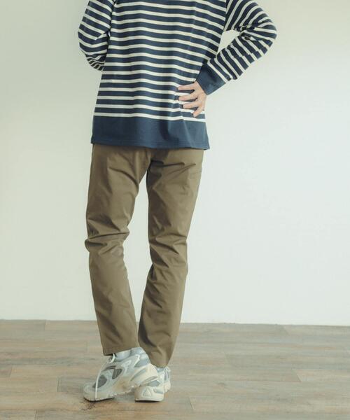 ITEMS URBANRESEARCH（アイテムズ アーバンリサーチ）の「スリムテーパード クライミングパンツ（その他パンツ・メンズ・ブラック/ベージュ/カーキ・LARGE/MEDIUM）」の11枚目の写真