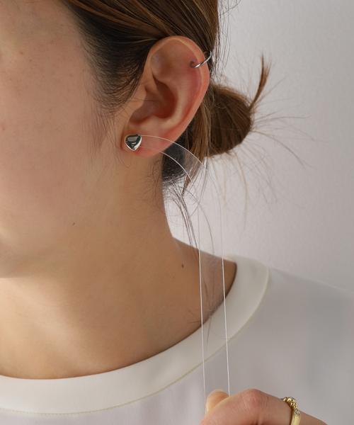 La TOTALITE（ラトータリテ）の「【NINA&JULES/ニナ・エ・ジュール】Heart ピアス（ピアス（両耳用）・レディース・シルバー・FREE）」の8枚目の写真