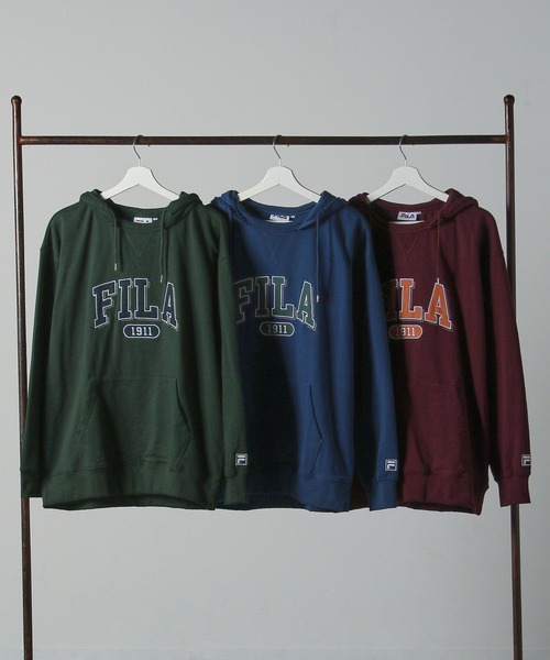 FILA(フィラ)の「【FILA】カレッジワッペン パーカー(パーカー・メンズ・カーキ/ブルー/ワイン・M/L/LL)」の12枚目の写真