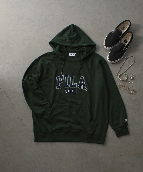 FILA(フィラ)の「【FILA】カレッジワッペン パーカー(パーカー・メンズ・カーキ/ブルー/ワイン・M/L/LL)」の17枚目の写真
