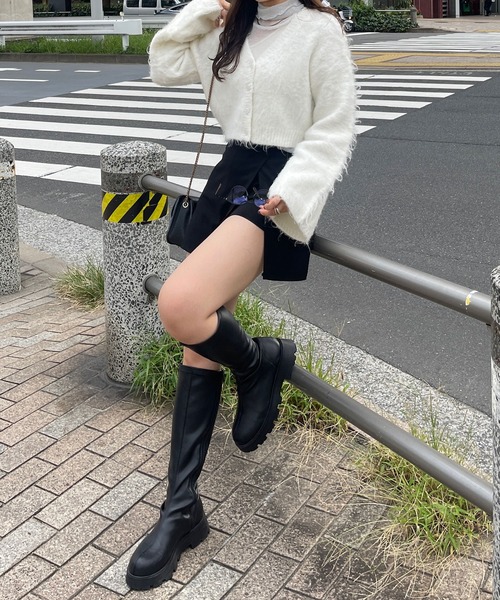 Ambre Ciel（アンブルシエル）の「クロップドシャギーニットカーディガン／【WEB/EC限定商品】（カーディガン/ボレロ・レディース・ライトグリーン/オフホワイト/チャコールグレー・FREE）」の6枚目の写真