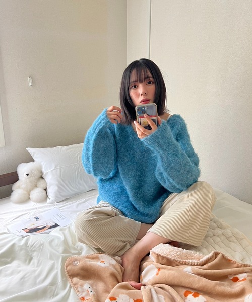 AS KNOW AS plus（アズノゥアズプラス）の「☆バックオープン Vネック