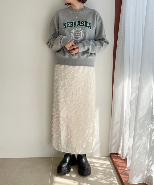 LOWRYS FARM（ローリーズファーム）の「ジャガードラップスカート　988565（スカート・レディース・アイボリー/ブラック・LONG/SHORT）」の3枚目の写真