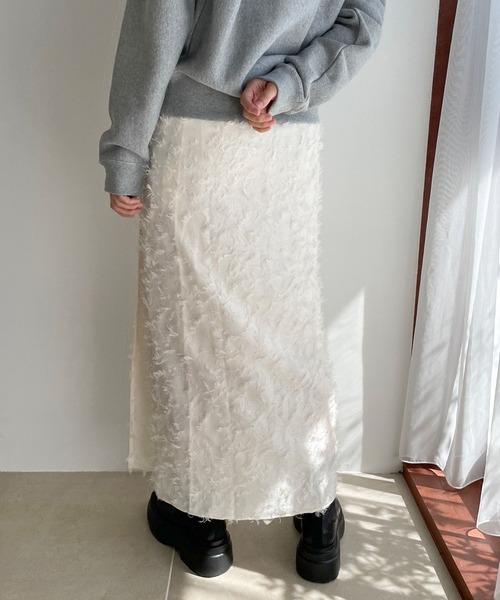 LOWRYS FARM（ローリーズファーム）の「ジャガードラップスカート　988565（スカート・レディース・アイボリー/ブラック・LONG/SHORT）」の7枚目の写真