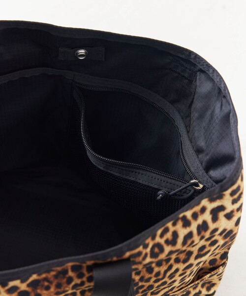 FREAK'S STORE(フリークスストア)の「限定展開 GREGORY × FREAK'S STORE/グレゴリー 別注 TEENY TOTE reo/ティーニートート reo(トートバッグ・レディース・レオパード・ONE SIZE)」の17枚目の写真
