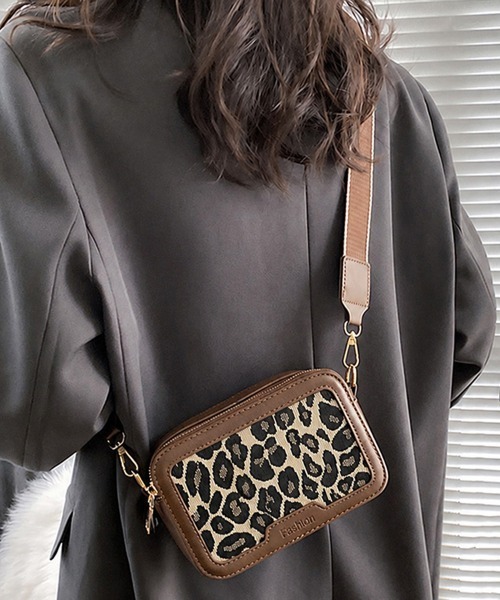Miniministore（ミニミニストア）の「ミニ ショルダーバッグ レトロ風バッグ（ショルダーバッグ・レディース・ブラウン系1/ブラック系2/ブラウン系2/ブラック系1・FREE）」の3枚目の写真