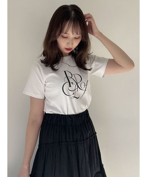 dazzlin(ダズリン)の「RIPPLE OF COLORロゴT(Tシャツ/カットソー・レディース・チャコールグレー/パープル/ブルー/ブラック/オフホワイト/グリーン/ピンク・FREE)」の12枚目の写真