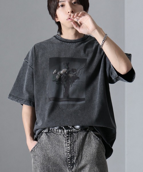 welise（ウェライズ）の「【welise/ウェライズ】モードフラワーグラフィック ヴィンテージスノーピグメント加工 オーバーサイズ半袖Tシャツ（Tシャツ/カットソー・メンズ・グレー系その他/ブラック系その他/グレー系その他2/ブラック系その他2/ブラック系その他3/グレー系その他3/グレー系その他4/ブラック系その他4/グレー系その他5/ブラック系その他7/グレー系その他6/ブラック系その他5/グレー系その他7/ブラック系その他6・L/M/S）」の15枚目の写真