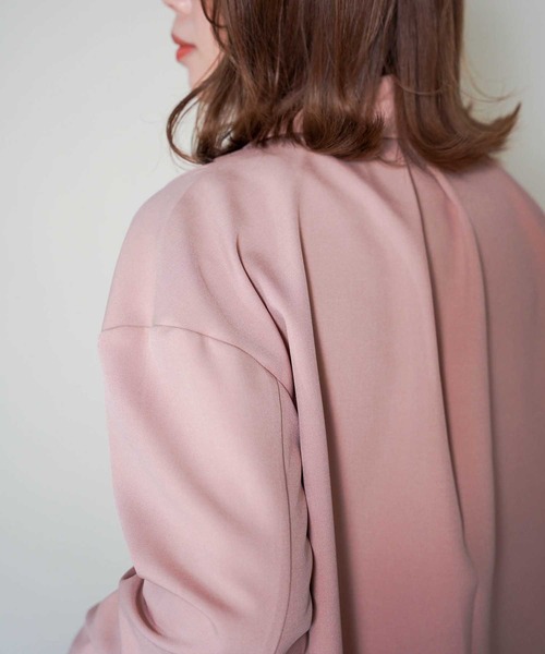 mimi toujours（ミミトゥジュール）の「ショート テーラードジャケット mimi toujours×itsPeachi（テーラードジャケット・レディース・グレー/ピンク・M）」の13枚目の写真
