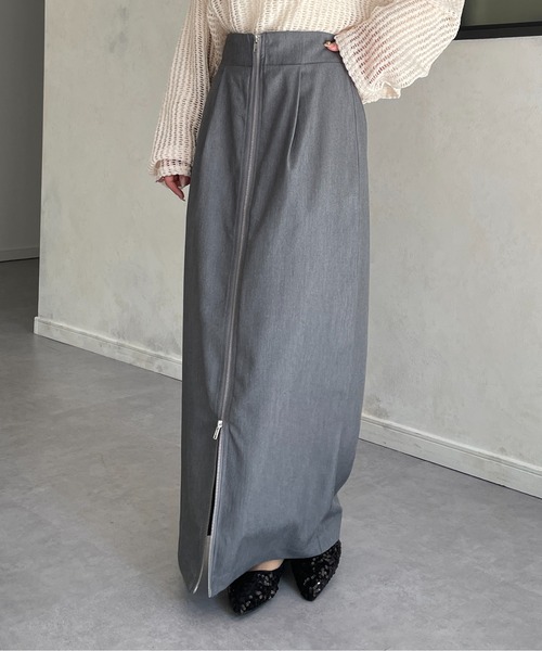 Thevon(ゼボン)の「フロントジップタックナロースカート(スカート・レディース・ホワイト系その他/グレー/ブラック・FREE)」の4枚目の写真