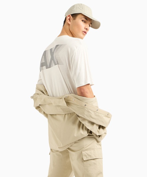 ARMANI EXCHANGE（アルマーニエクスチェンジ）の「【A|X アルマーニ エクスチェンジ】バックロゴ 半袖クルーネックTシャツ/COMFORT（Tシャツ/カットソー・メンズ・ネイビー/ブラック/ホワイト・SMALL/MEDIUM/LARGE/X-SMALL/X-LARGE/XX-LARGE）」の2枚目の写真