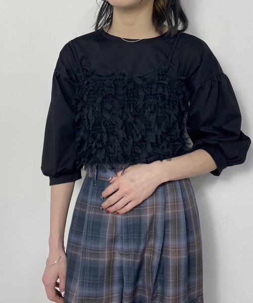 NICOLE CLUB(ニコル クラブ)の「【WEB限定】チュールビスチェ&袖ドレープカットソー(ベスト・レディース・ブラック/オフホワイト・FREE)」の2枚目の写真