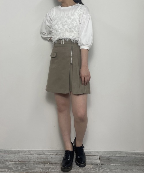 NICOLE CLUB(ニコル クラブ)の「【WEB限定】チュールビスチェ&袖ドレープカットソー(ベスト・レディース・ブラック/オフホワイト・FREE)」の17枚目の写真